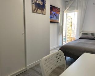 Bedroom of Apartment to share in  Madrid Capital  with Heating, Furnished and Washing machine