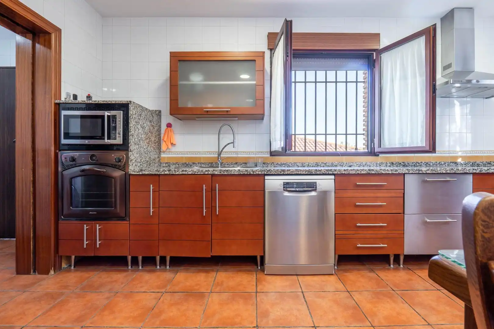 Chalet con terraza en venta en Cúllar Vega, imagen 40