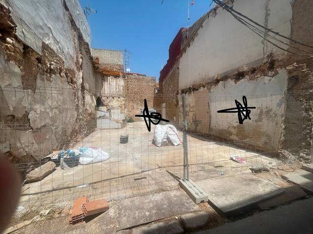 Terreno residencial en Venta en Carrer Sant Blai, 12 en Casco Antiguo - Darremur