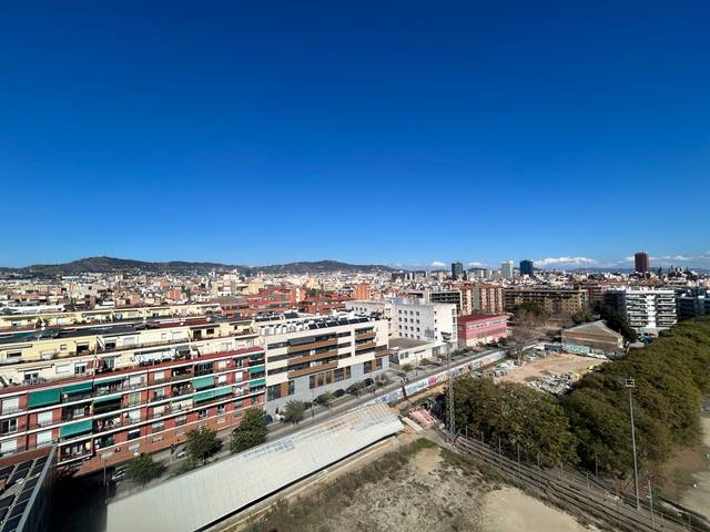 Ático en Venta en Gran Via de les Corts Catalanes, 203 en La Bordeta
