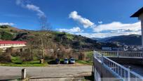 Vista exterior de Casa o xalet en venda en Cangas del Narcea amb Calefacció, Terrassa i Traster