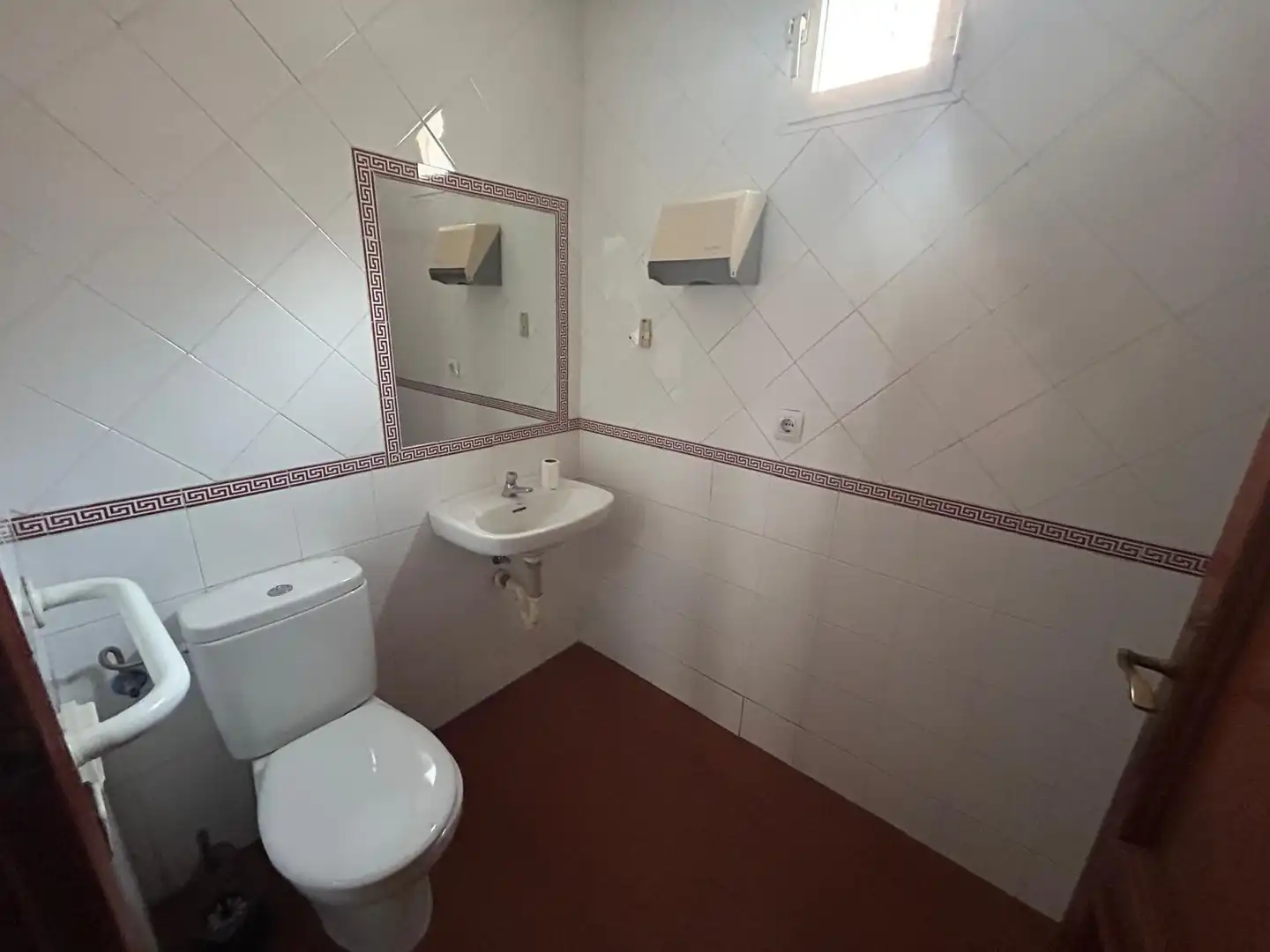 Local comercial en venta en Poniente-Sur, imagen 9
