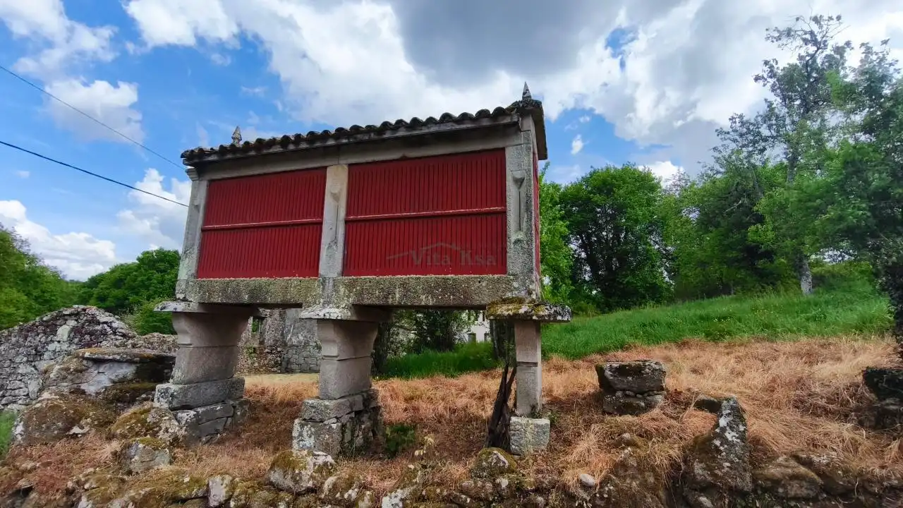 Vista exterior de Finca rústica en venda en Baños de Molgas amb Jardí privat i Balcó