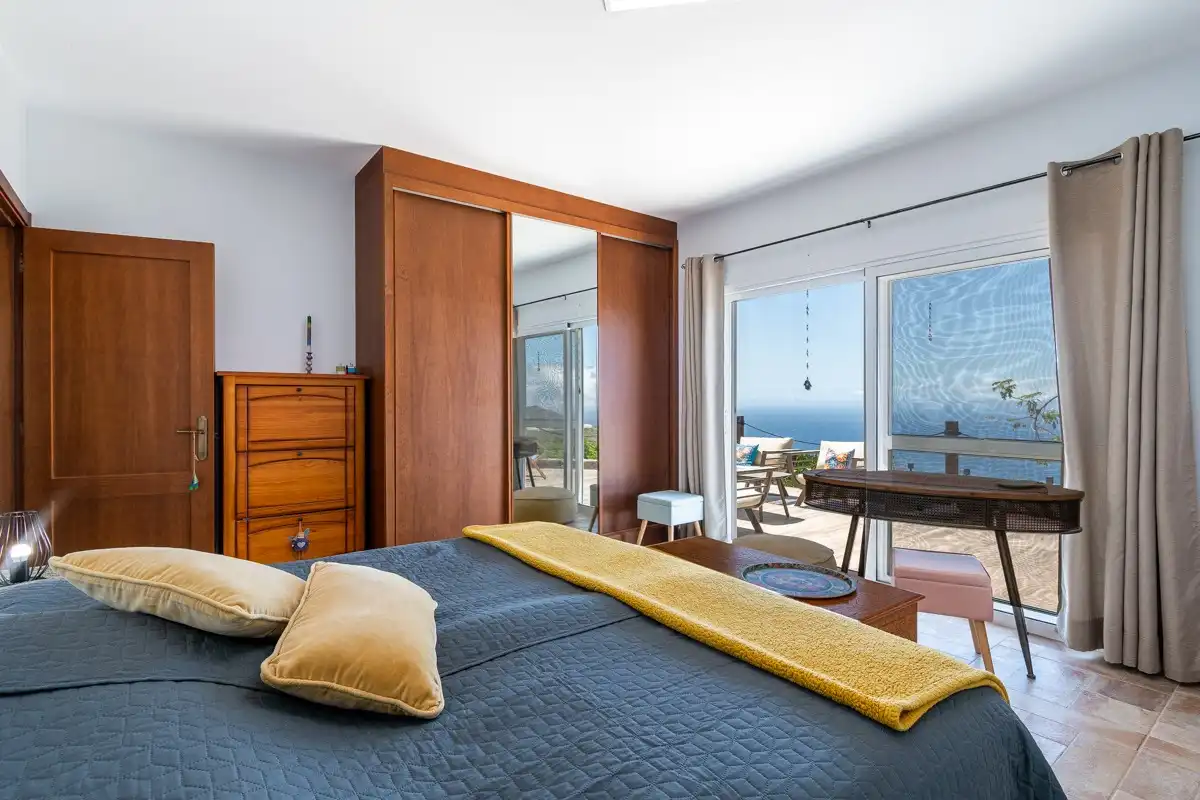 Habitación de Finca rústica en venta en Guía de Isora con Jardín privado, Terraza y Piscina