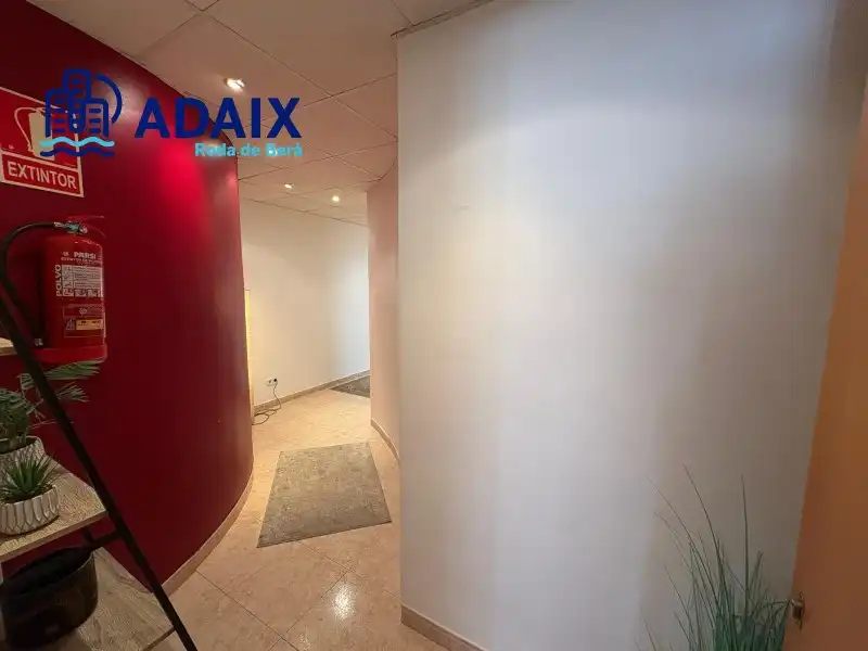 Commercial properties for rent in Roda de Berà  with Air Conditioner