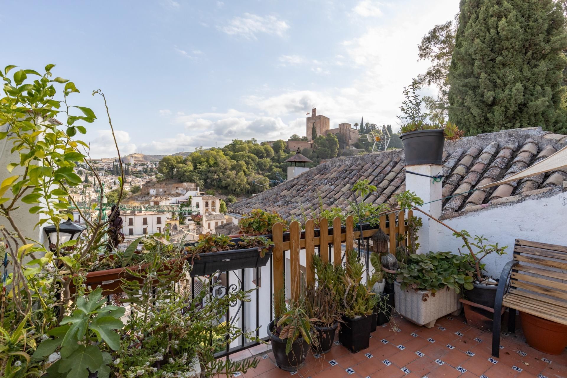 Exterior view of House or chalet for sale in  Granada Capital  with Terrace