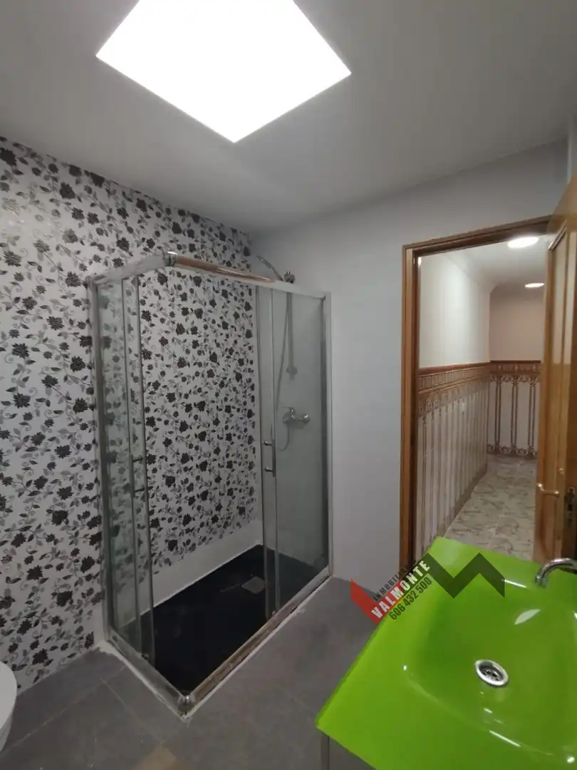 Badezimmer von Wohnung zum Verkauf in Sonseca mit Terrasse