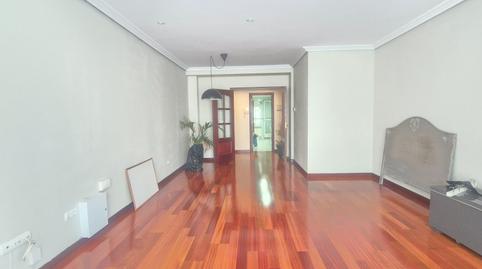 Foto 2 de Pis de lloguer a Plaza España - Corte Inglés, Pontevedra