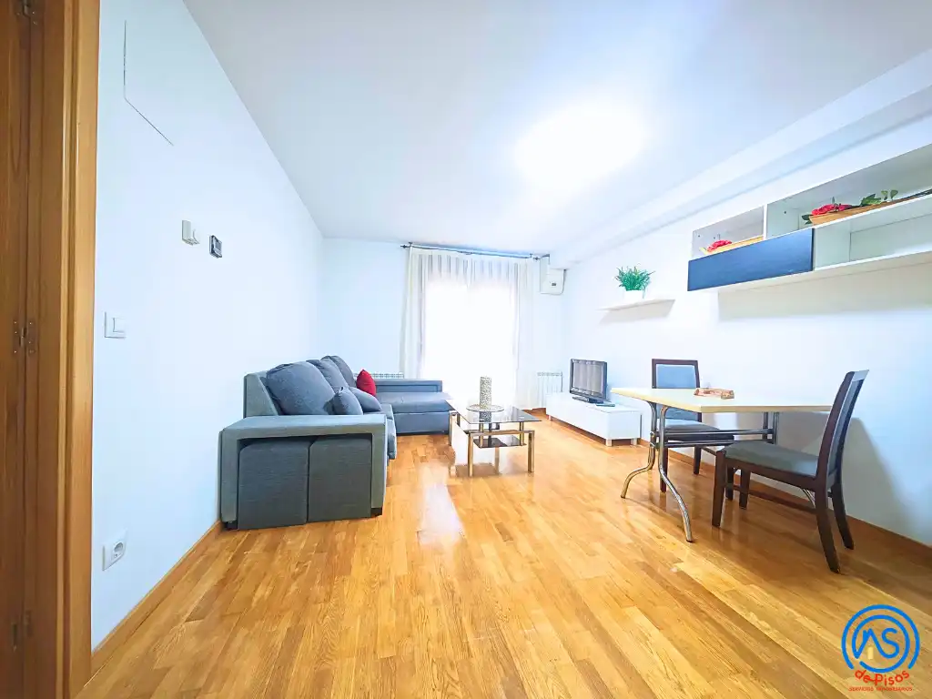 Apartamento de alquiler en Calle de Nuestra Señora de Bonaria, 13, Barrio del Ave