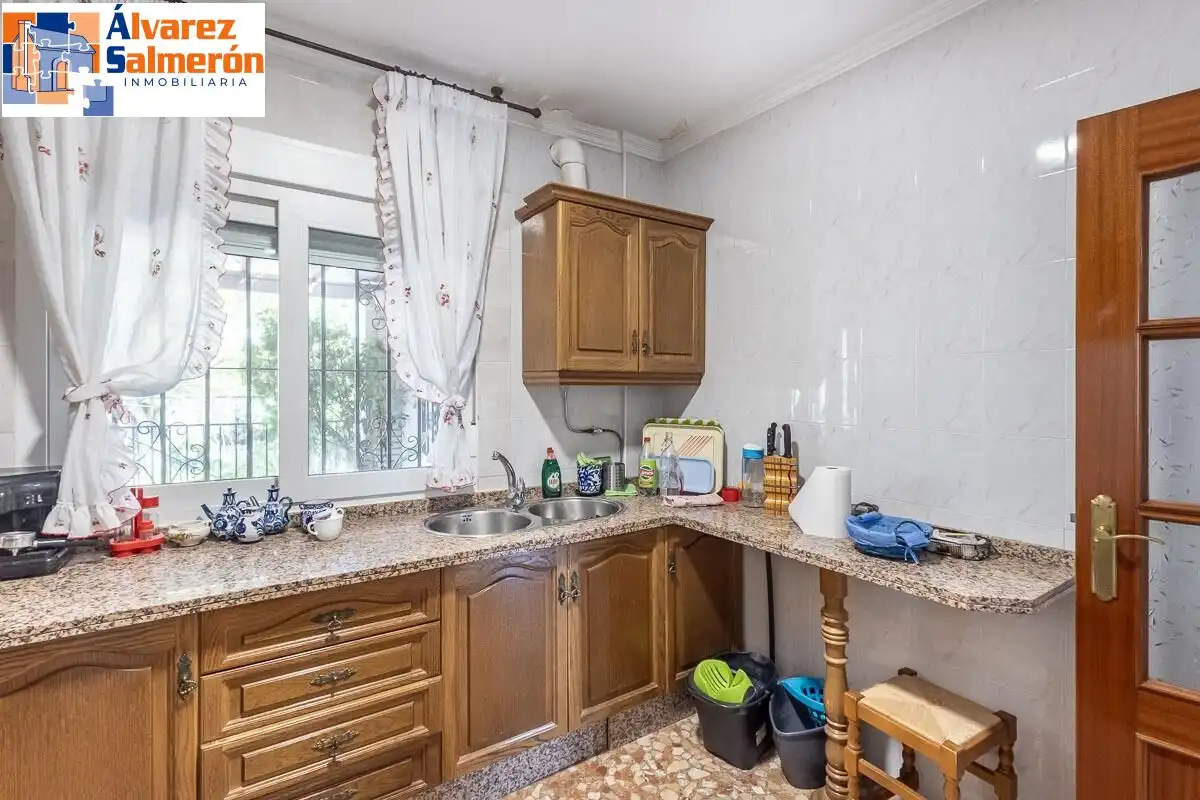 Chalet con piscina en venta en Atarfe, imagen 9