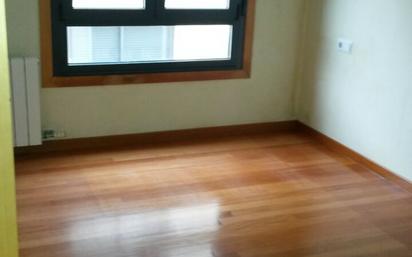 Bedroom of Flat for sale in Poio