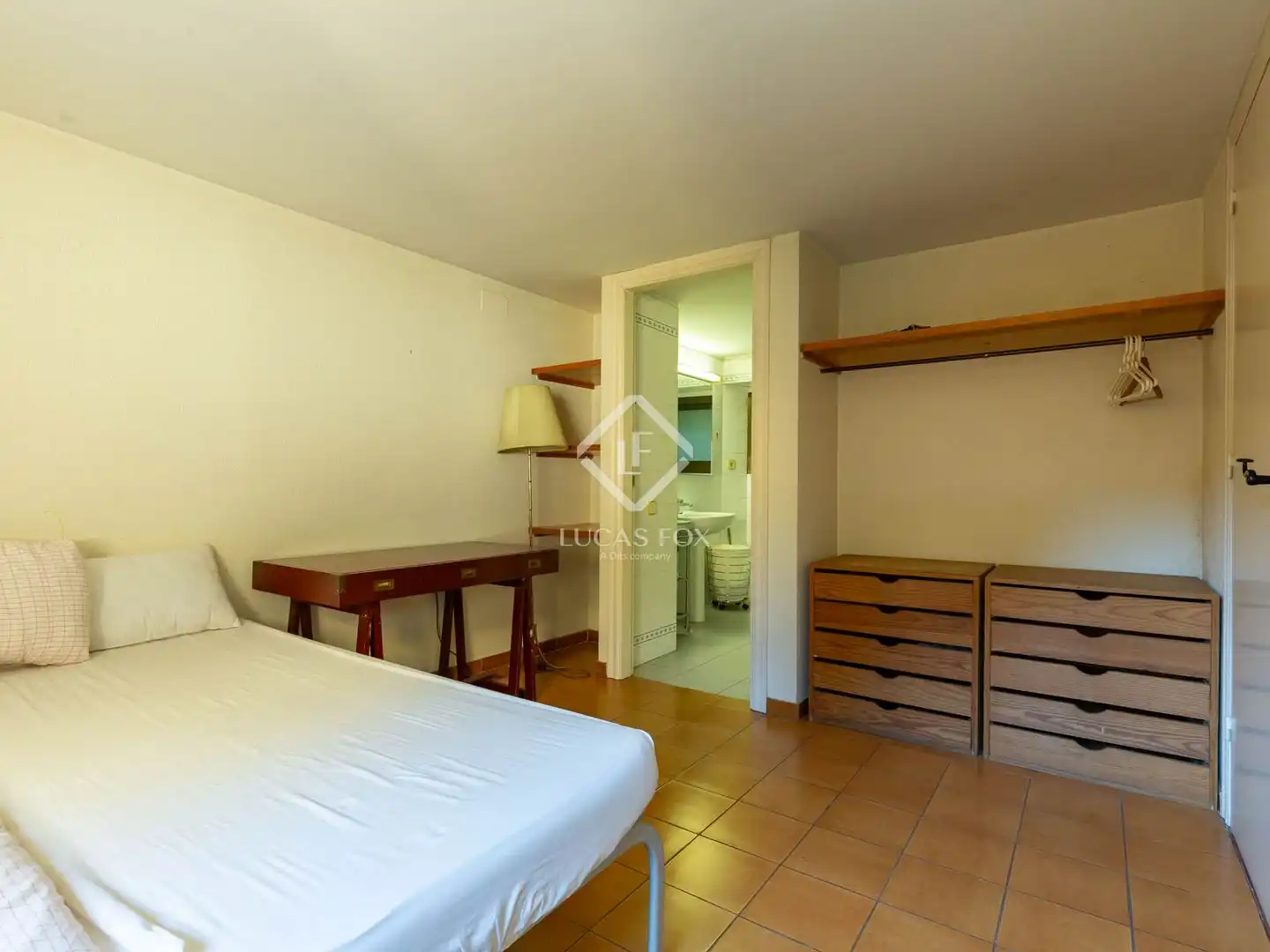 Bedroom of Houses for sale in Esplugues de Llobregat  with Air Conditioner, Heating and Private garden