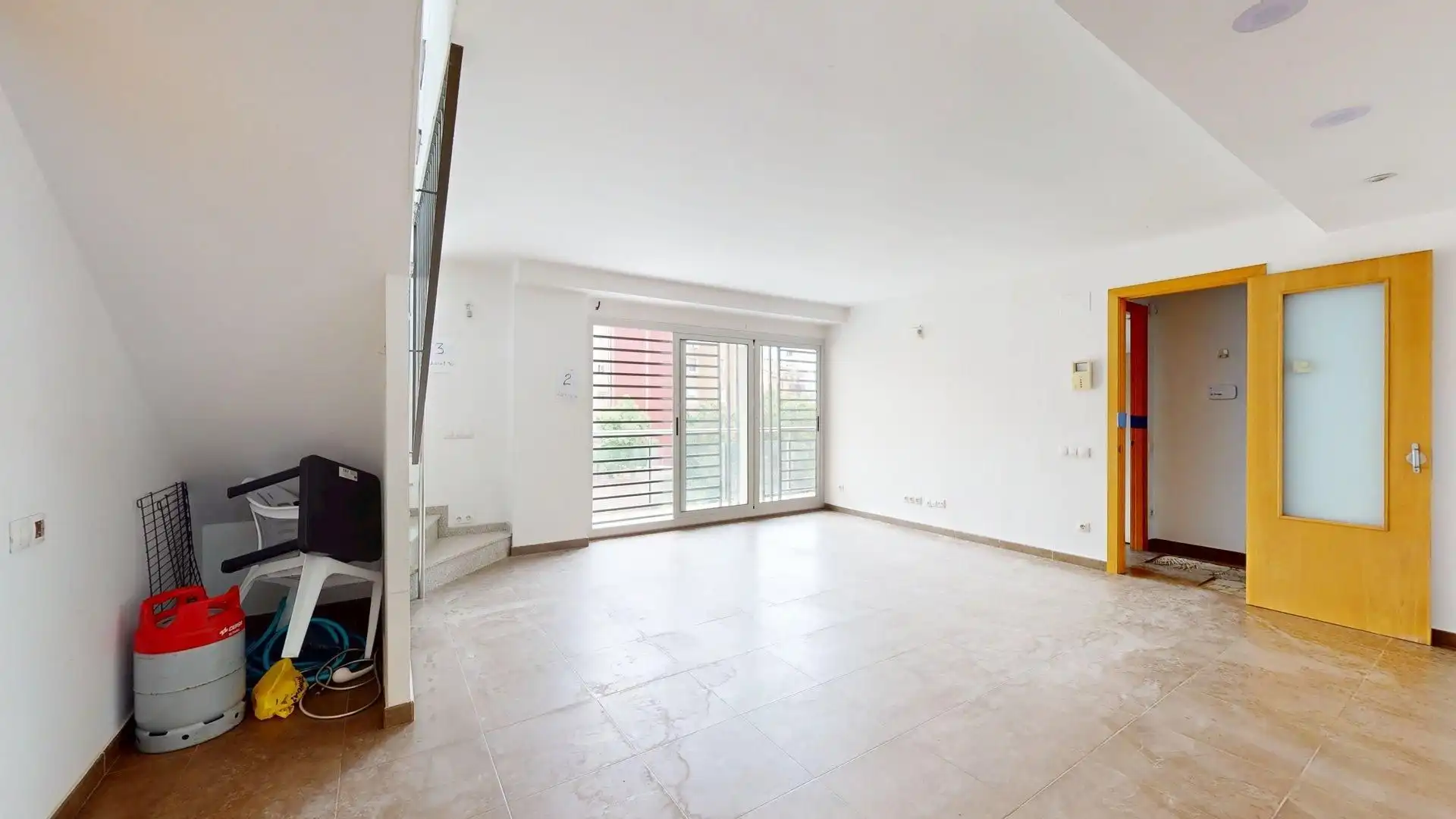 Maisonette zum Verkauf in Rubí mit Terrasse und Abstellraum