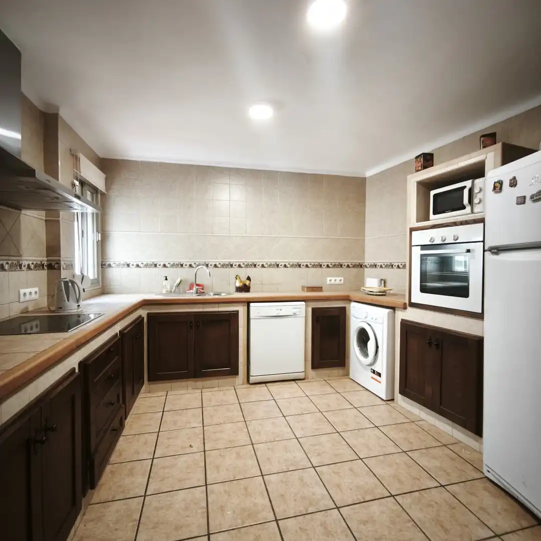 Kitchen of Flat for sale in San Roque