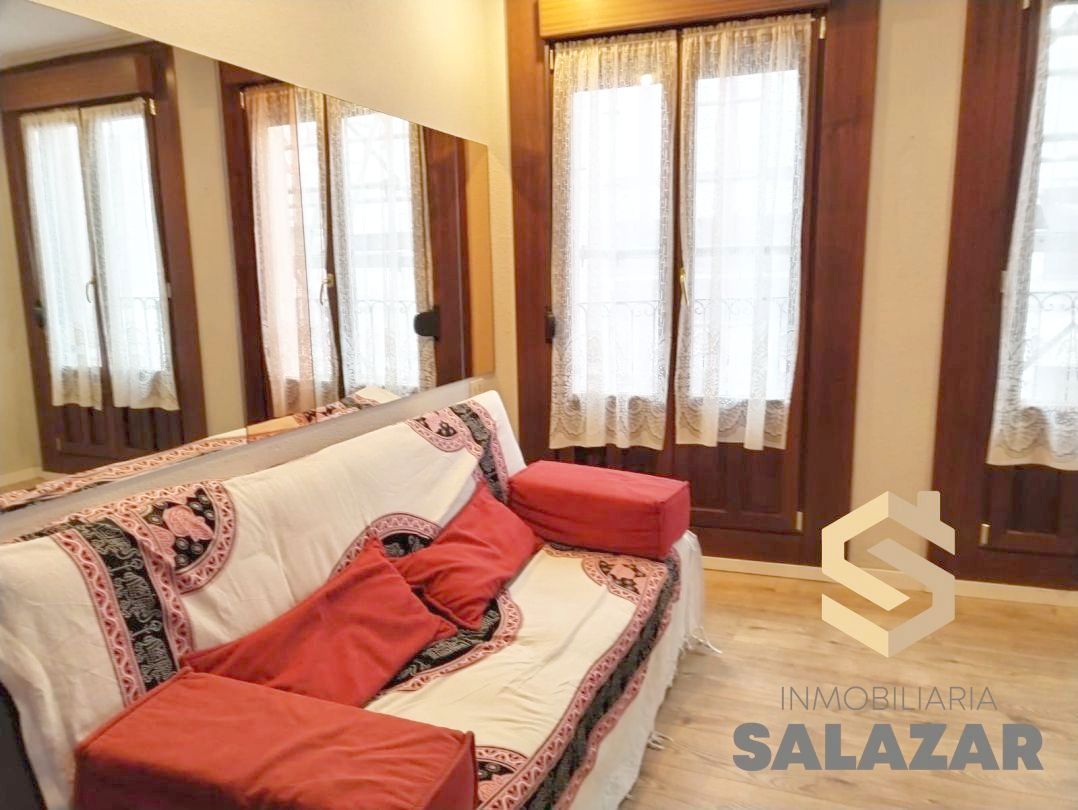 Bedroom of Flat to rent in Bilbao   with Heating and Balcony