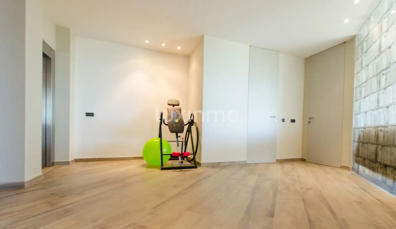 Schlafzimmer von Haus oder Chalet zum Verkauf in Altea mit Klimaanlage, Heizung und Privatgarten