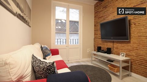 Apartamento de 2 dormitorios en alquiler en El Raval, Barcelona, imatge 2