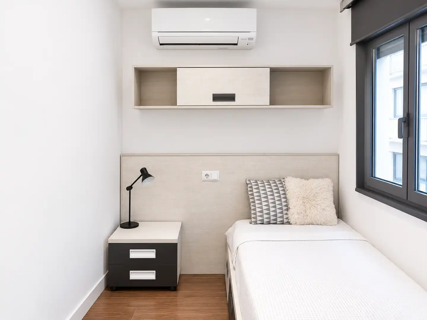 Habitación de Casa adosada en venta en Alcanar con Aire acondicionado, Terraza y Amueblado