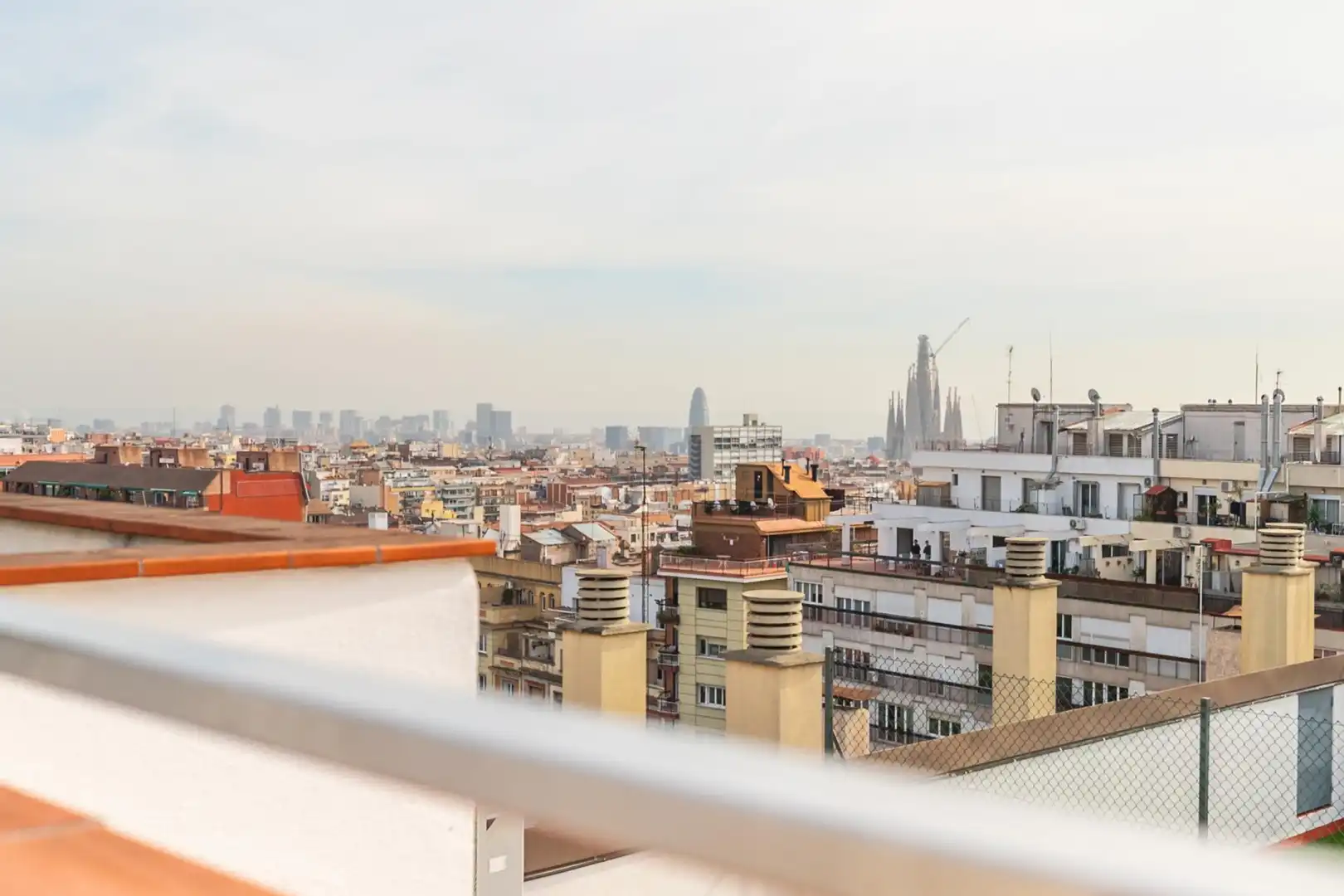 Terrassa de Pis en venda en Barcelona amb Aire condicionat, Calefacció i Piscina comunitària