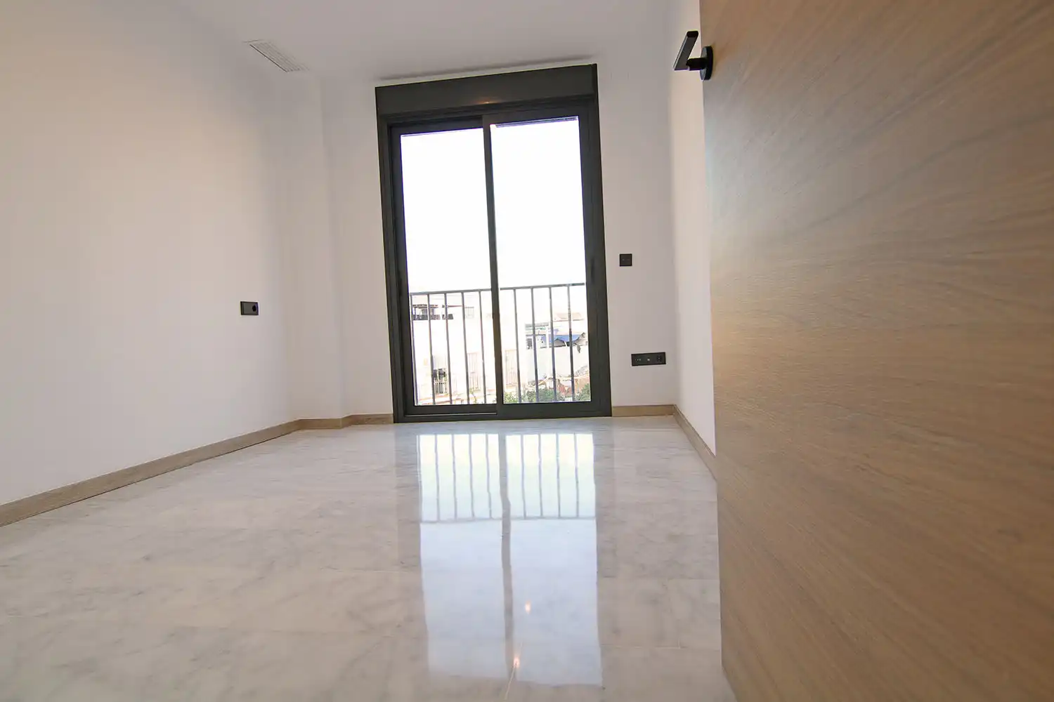 Ático en venta en Calle Isaac Peral, 69, Arenal - La Pólvora