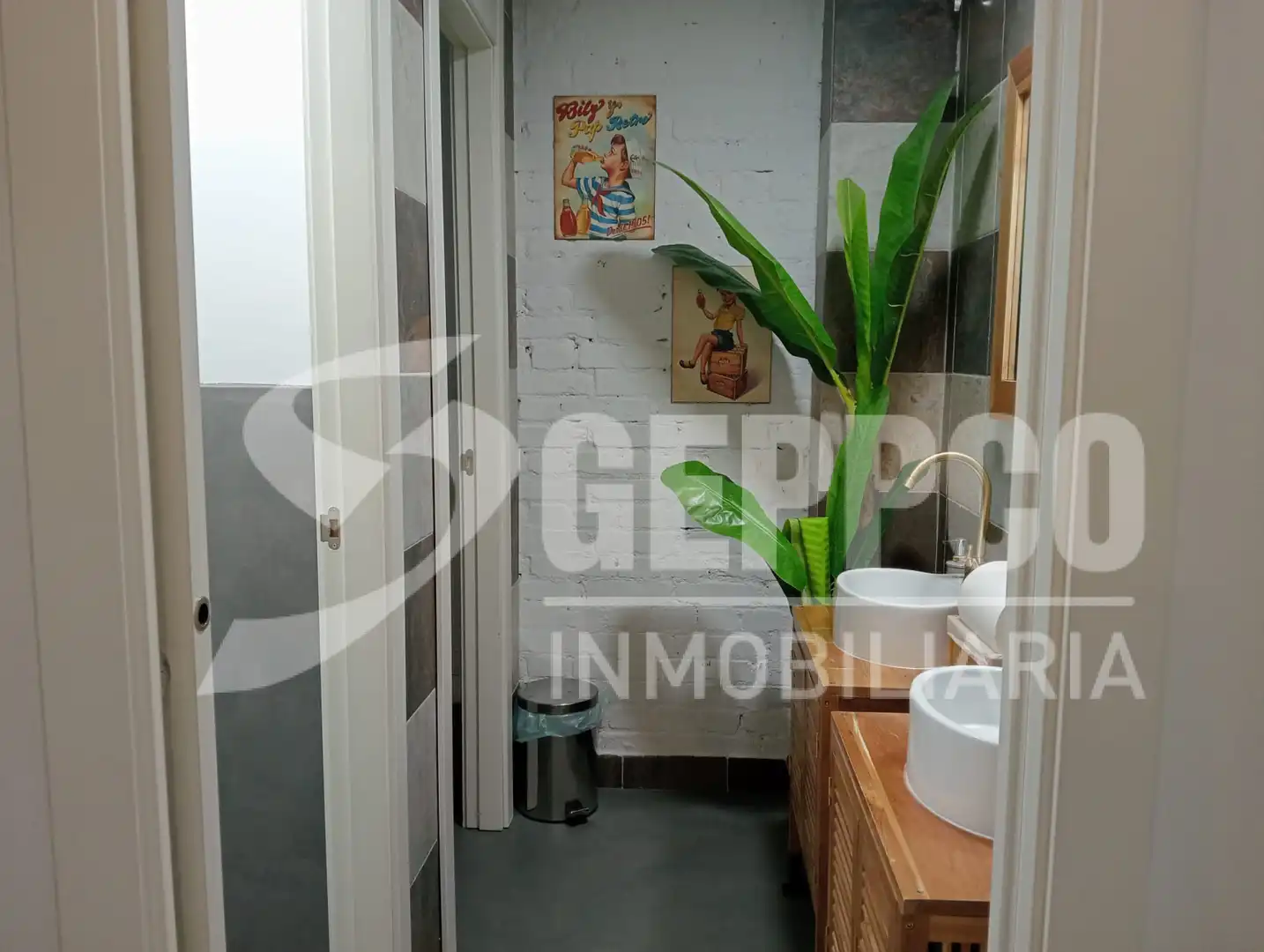 Bany de Oficina de lloguer en Madrid amb Internet