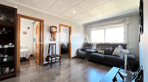 Foto 2 de Piso en venta en Calle Atlantida, Llefià, Barcelona