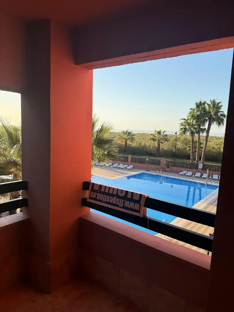 Apartament amb piscina en venda a Isla Canela, imagen 16