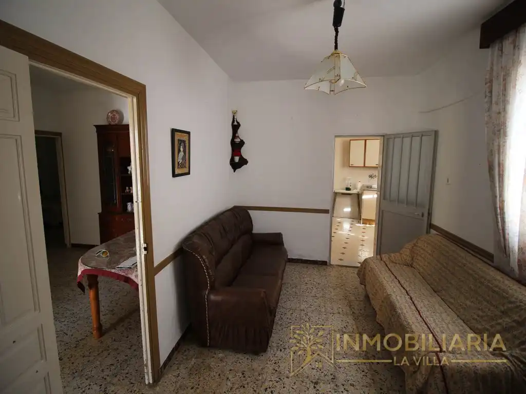 Sala d'estar de Casa o xalet en venda en Alhaurín de la Torre amb Jardí privat, Terrassa i Moblat