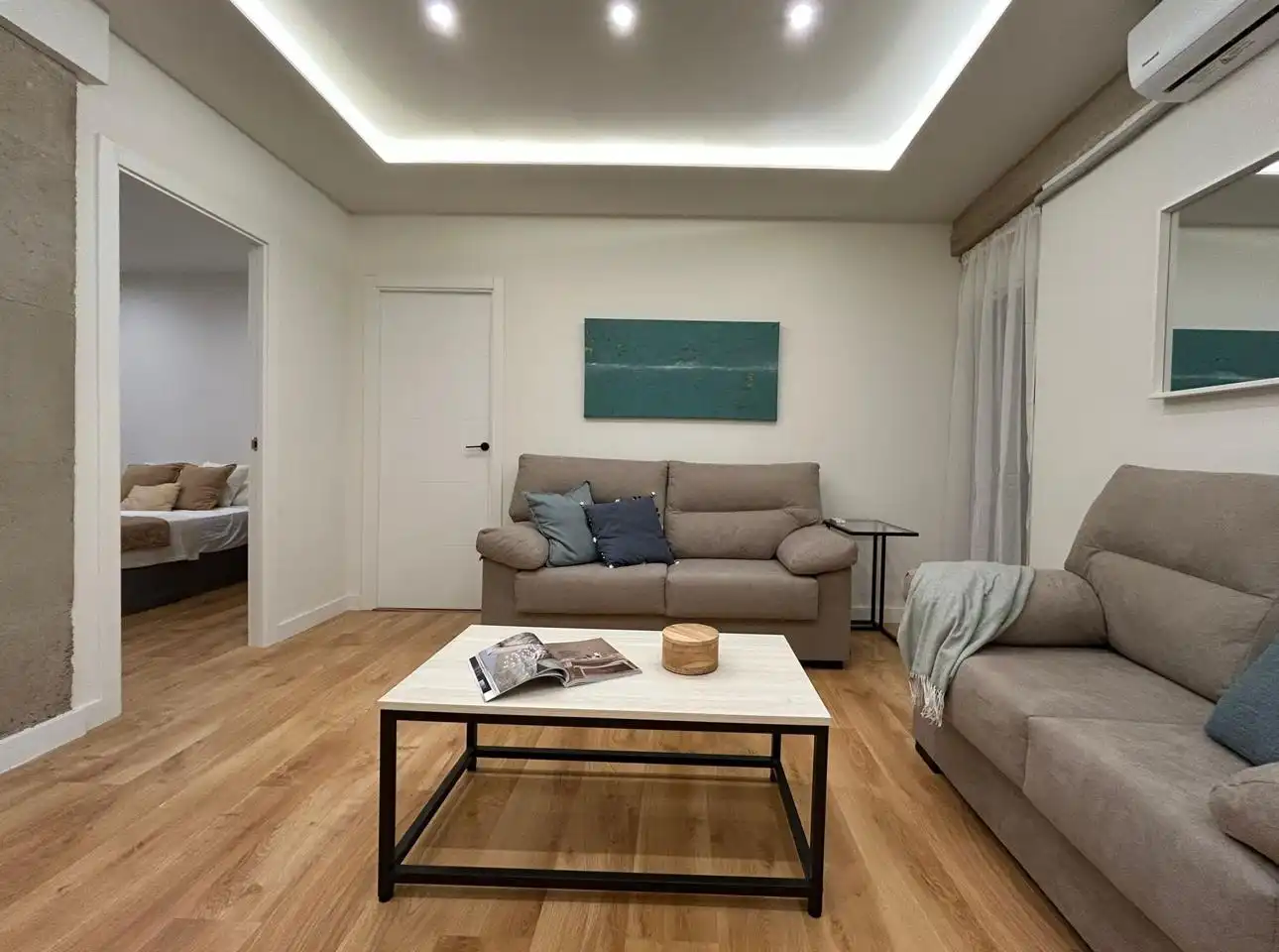 Sala de estar de Piso en venta en Granada con Aire acondicionado y Amueblado