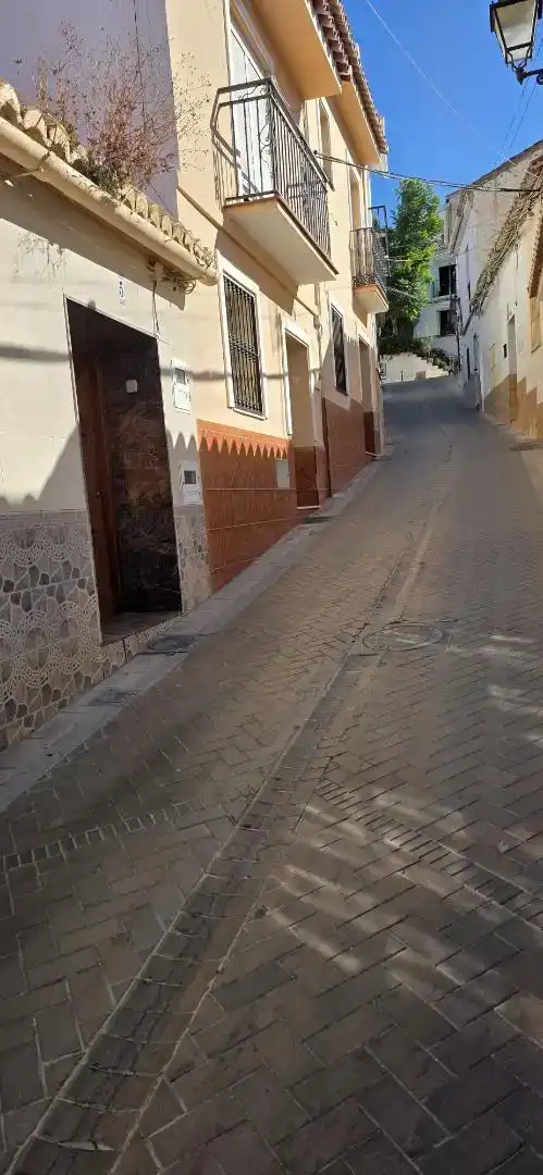 Außenansicht von Einfamilien-Reihenhaus zum Verkauf in Vélez-Málaga mit Klimaanlage
