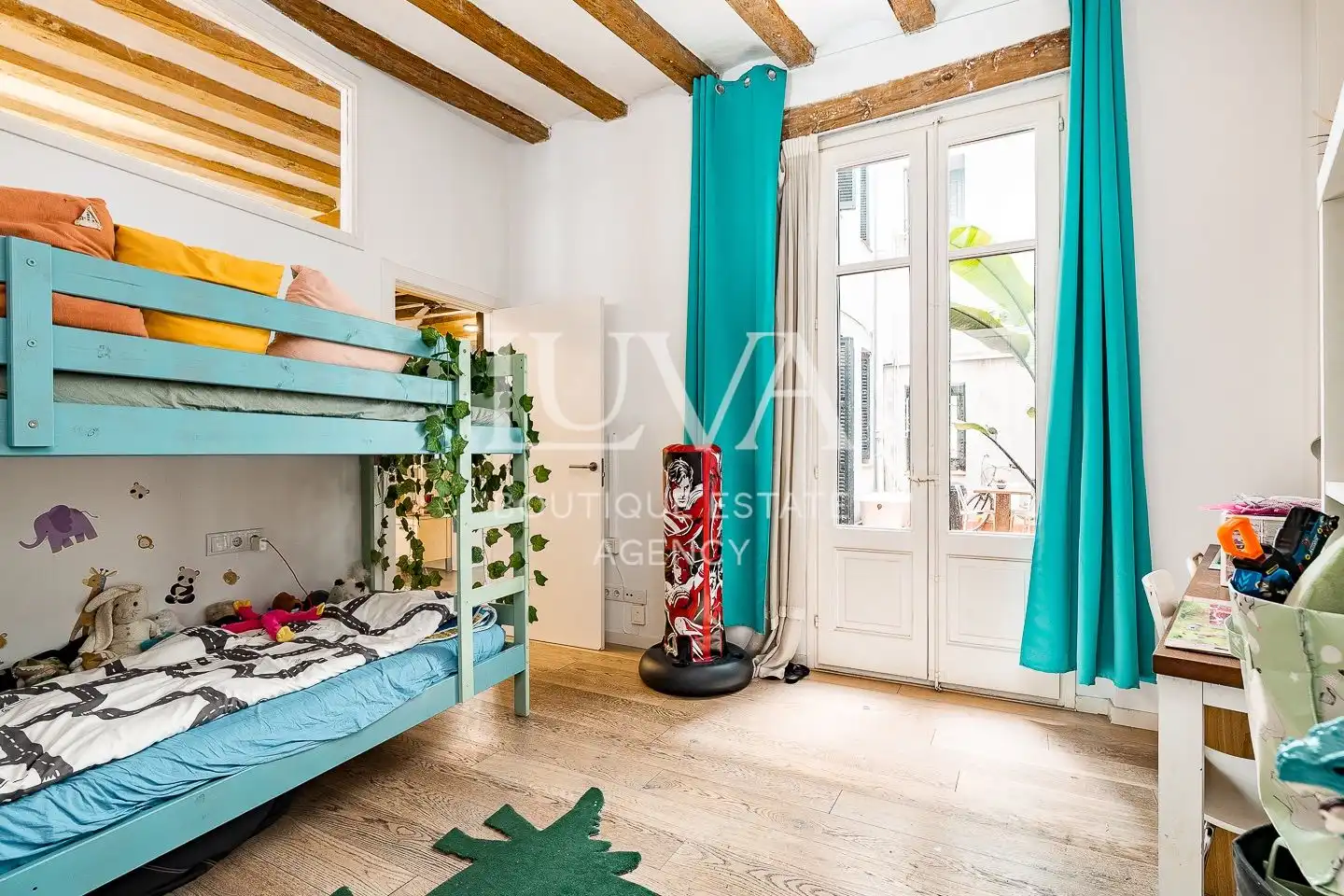 Habitación de Apartamento en venta en Barcelona con Aire acondicionado, Calefacción y Terraza