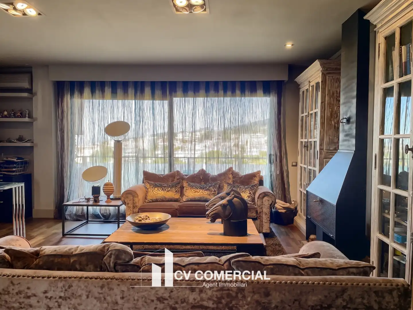 Sala de estar de Ático en venta en Tiana con Aire acondicionado, Calefacción y Parquet