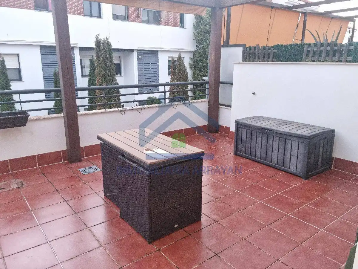 Àtic amb piscina de lloguer a Albolote, imagen 5
