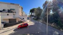 Vista exterior de Casa adosada en venda en Torredembarra amb Jardí privat, Terrassa i Balcó