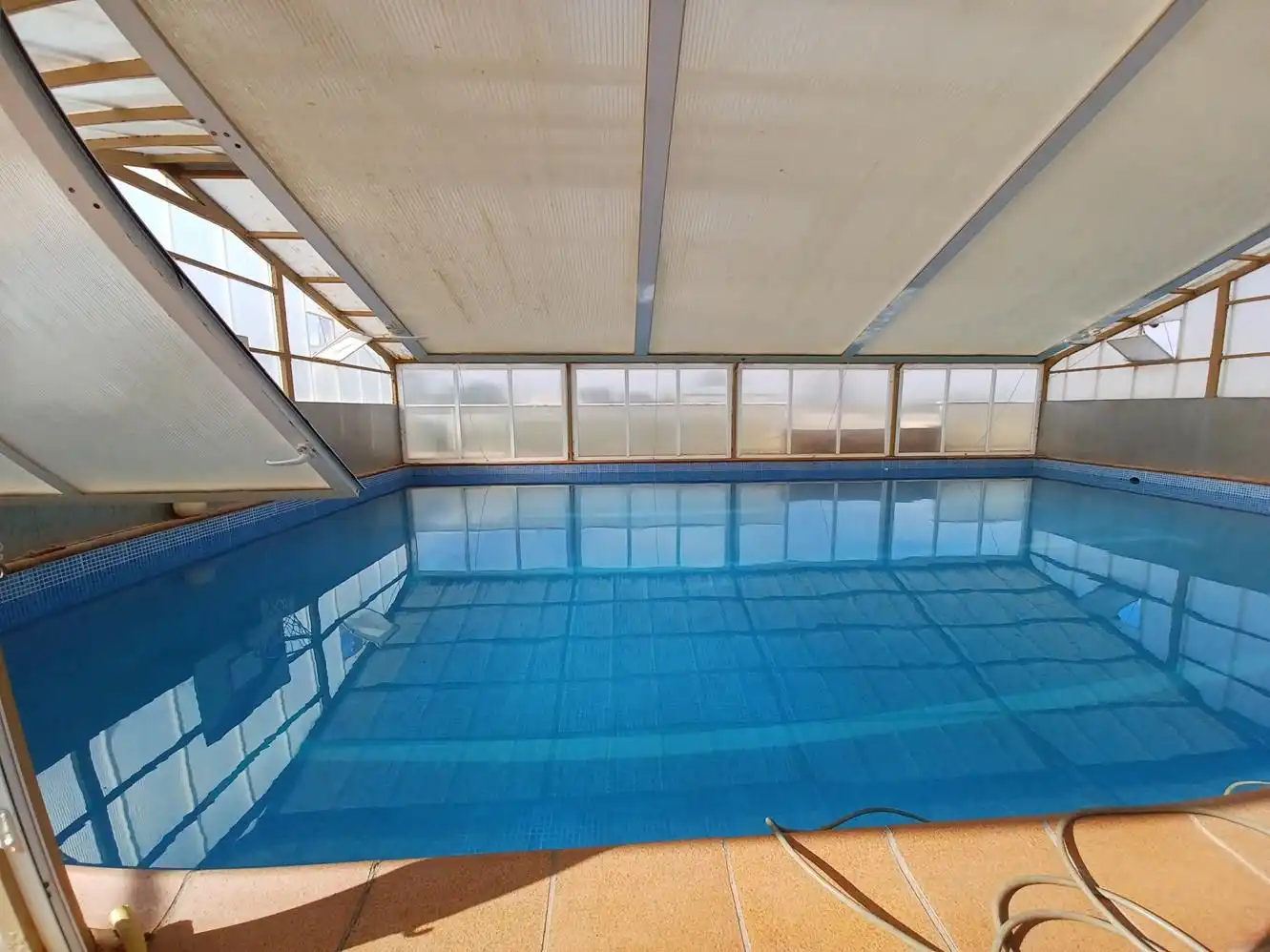 Casa con piscina in vendita a La Roda, imagen 2