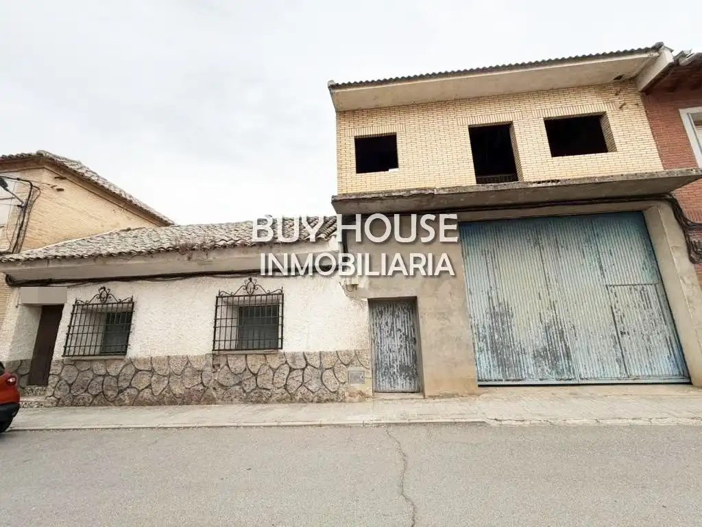Casa en venda a Magán