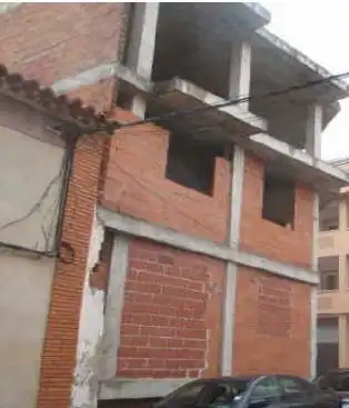 Vista exterior de Piso en venta en Villarrobledo