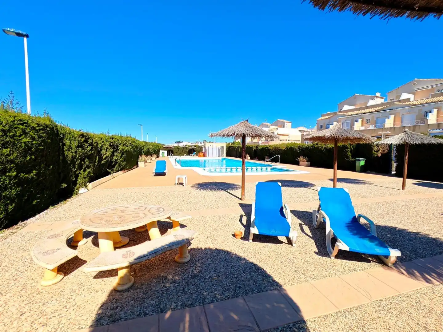 Piscina de Casa o chalet en venta en Torrevieja con Aire acondicionado, Calefacción y Terraza