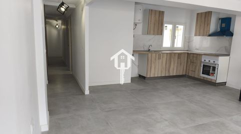 Photo 2 of Flat for sale in Calle Espronceda, Carolinas Bajas, Alicante / Alacant
