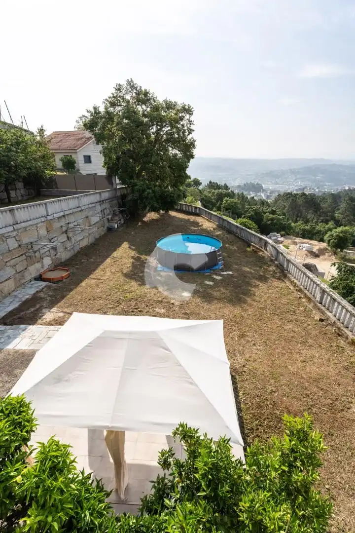 Piscina de Casa o chalet en venta en Barbadás con Calefacción, Jardín privado y Balcón