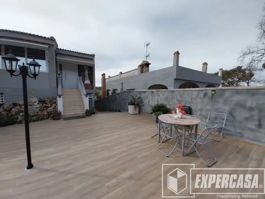 Terrace of Houses for sale in Torrent  with Air Conditioner, Heating and Terrace