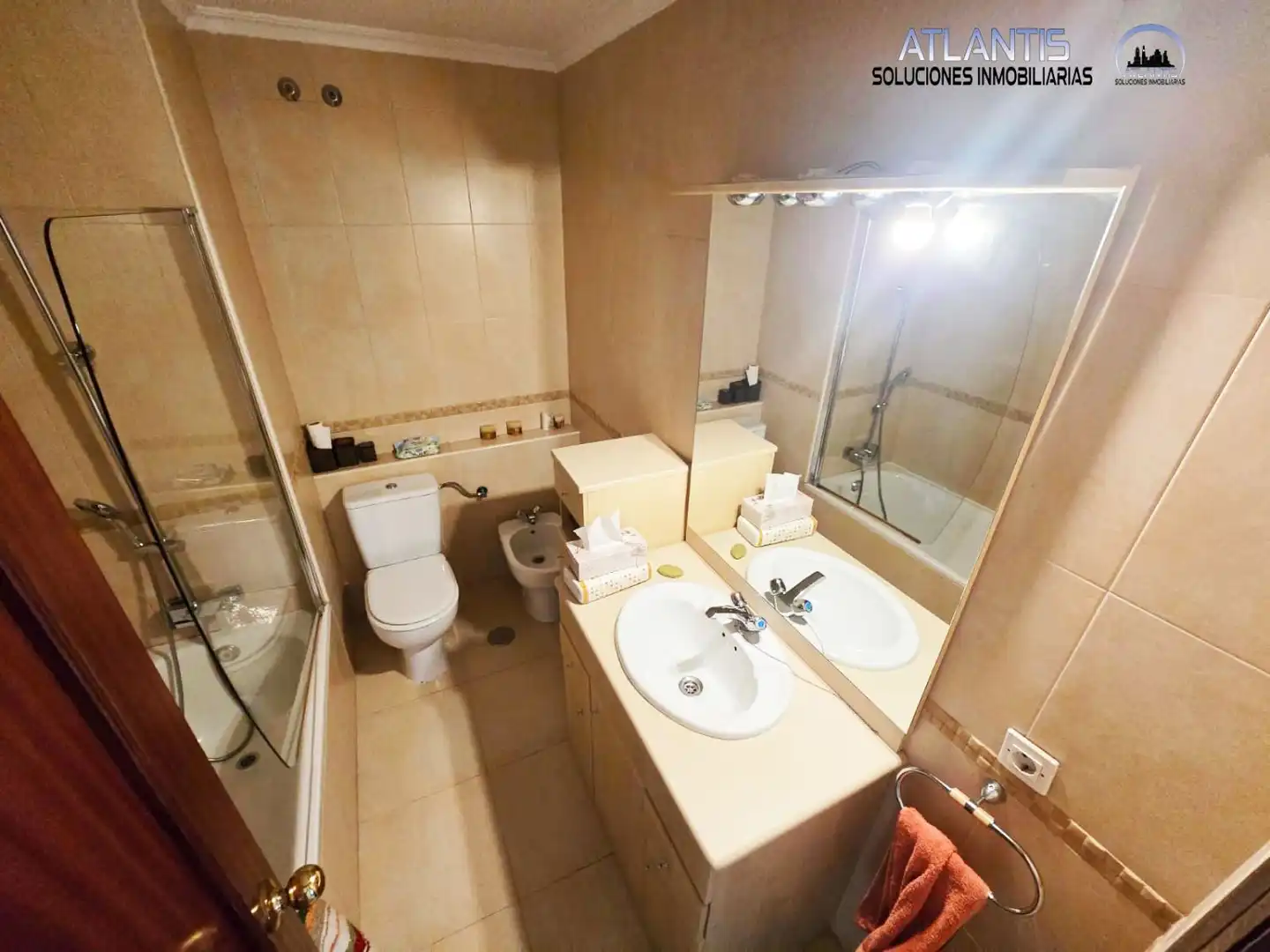 Badezimmer von Wohnung zum Verkauf in Sevilla mit Abstellraum
