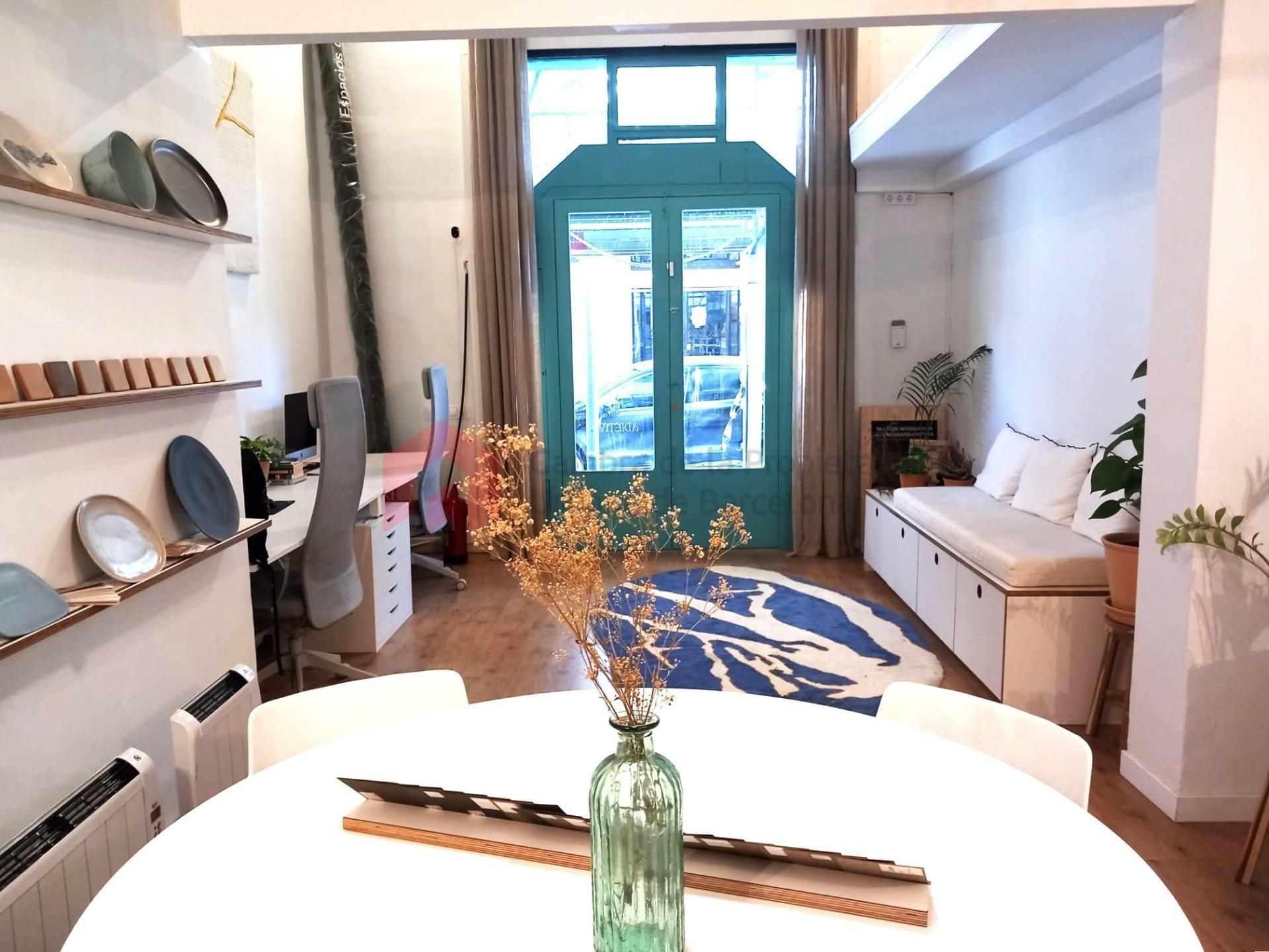 Sala de estar de Local en venta en  Barcelona Capital con Aire acondicionado