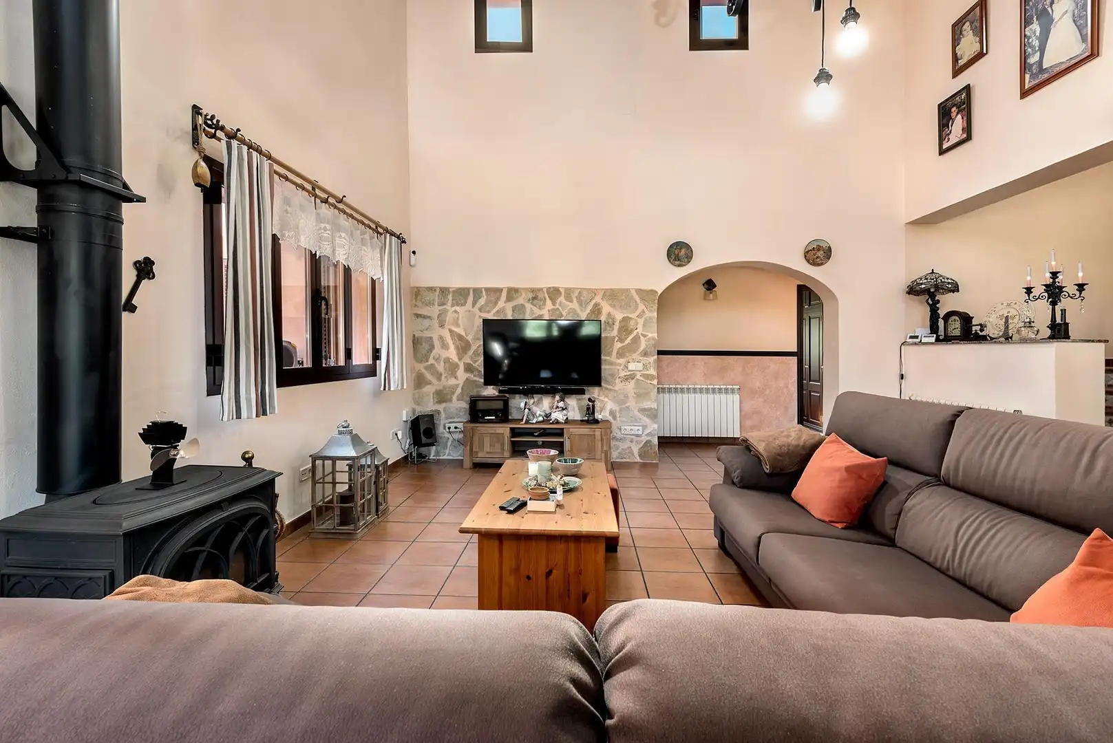 Sala de estar de Finca rústica en venta en Sencelles con Calefacción, Jardín privado y Terraza