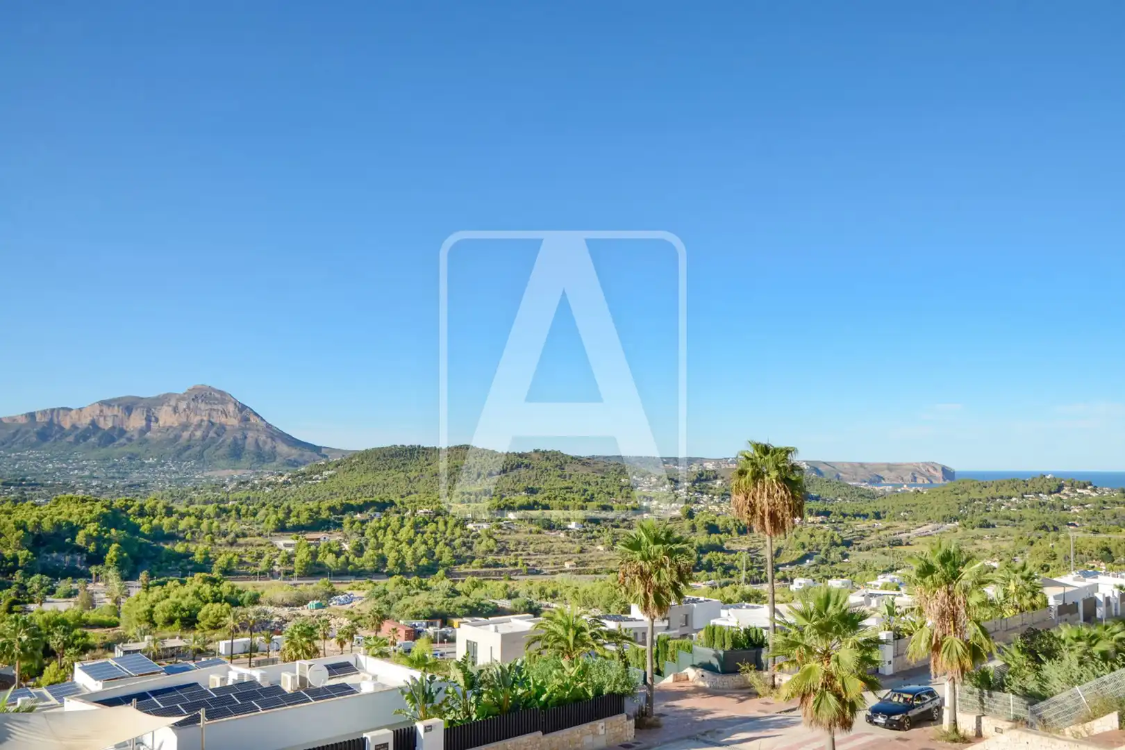 Vista exterior de Casa o xalet en venda en Jávea / Xàbia amb Aire condicionat, Calefacció i Jardí privat