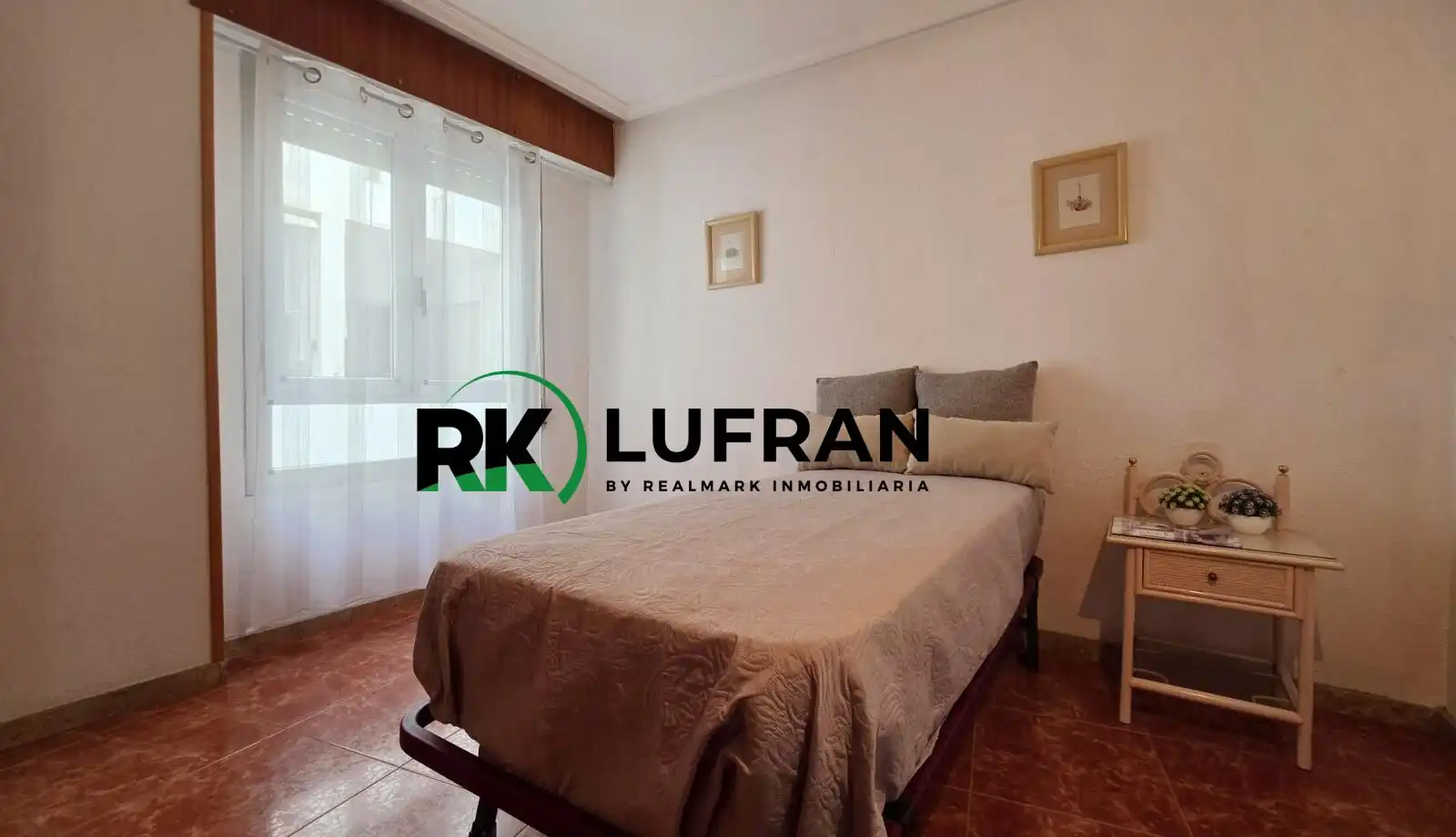 Bedroom of Flat for sale in Alicante / Alacant  with Terrace, Furnished and Balcony