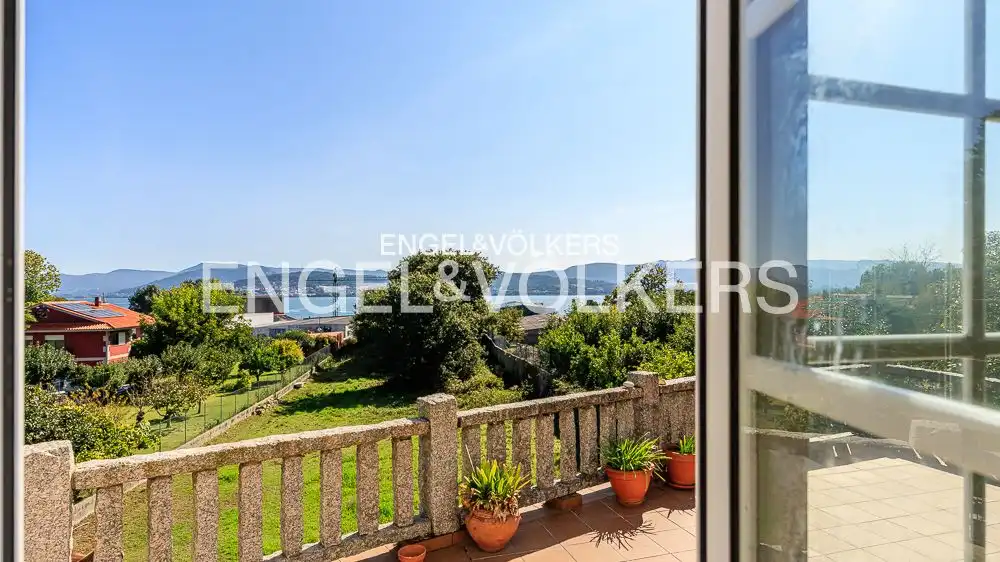 Casa con jardín en venta en A Guarda, imagen 3