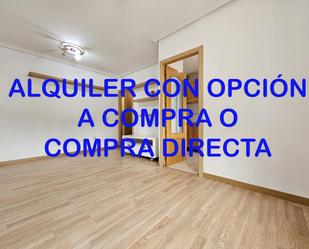 Bedroom of Flat to rent in Alcalá de Henares