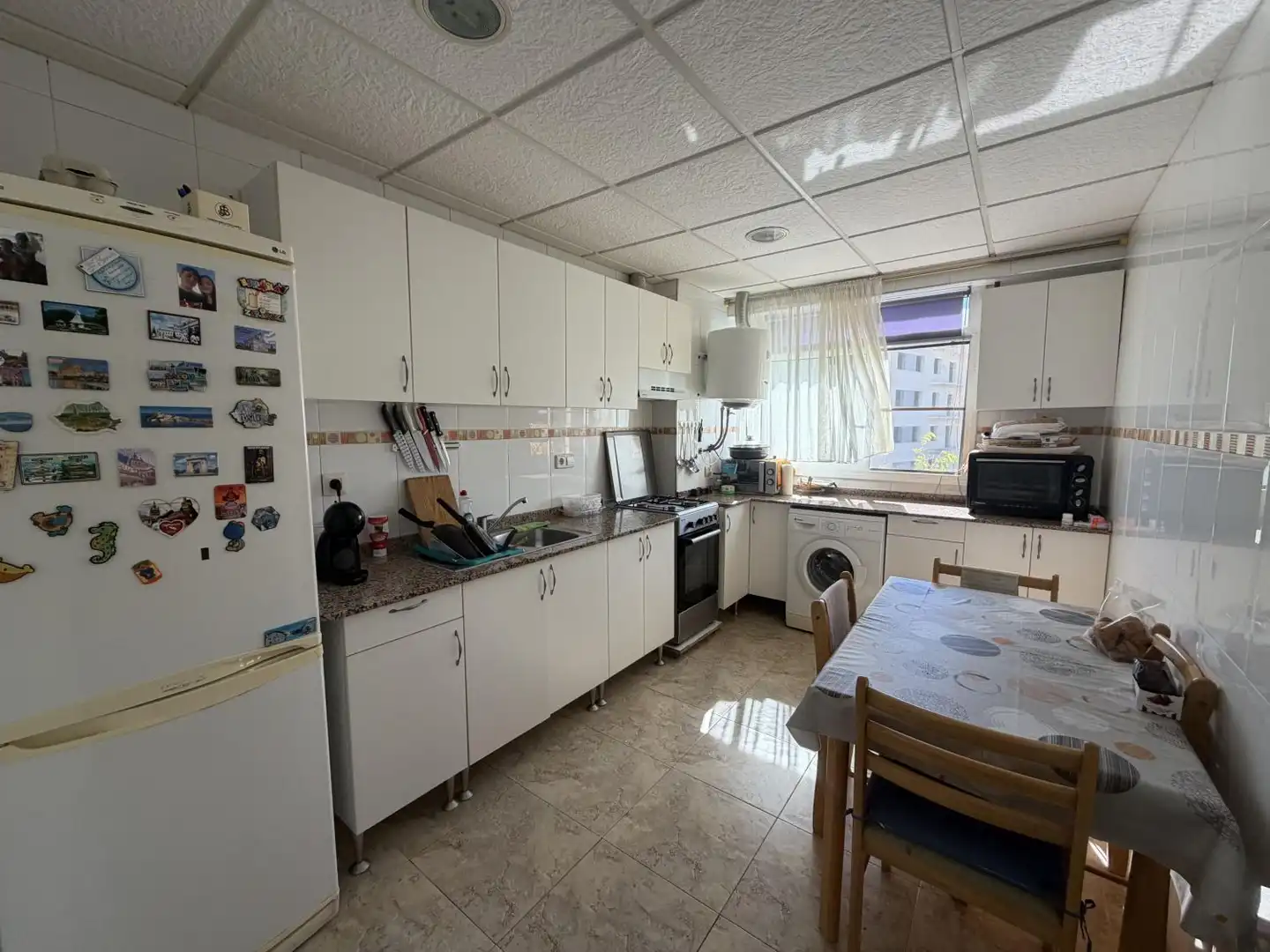 Cocina de Apartamento en venta en La Ràpita con Aire acondicionado, Calefacción y Terraza