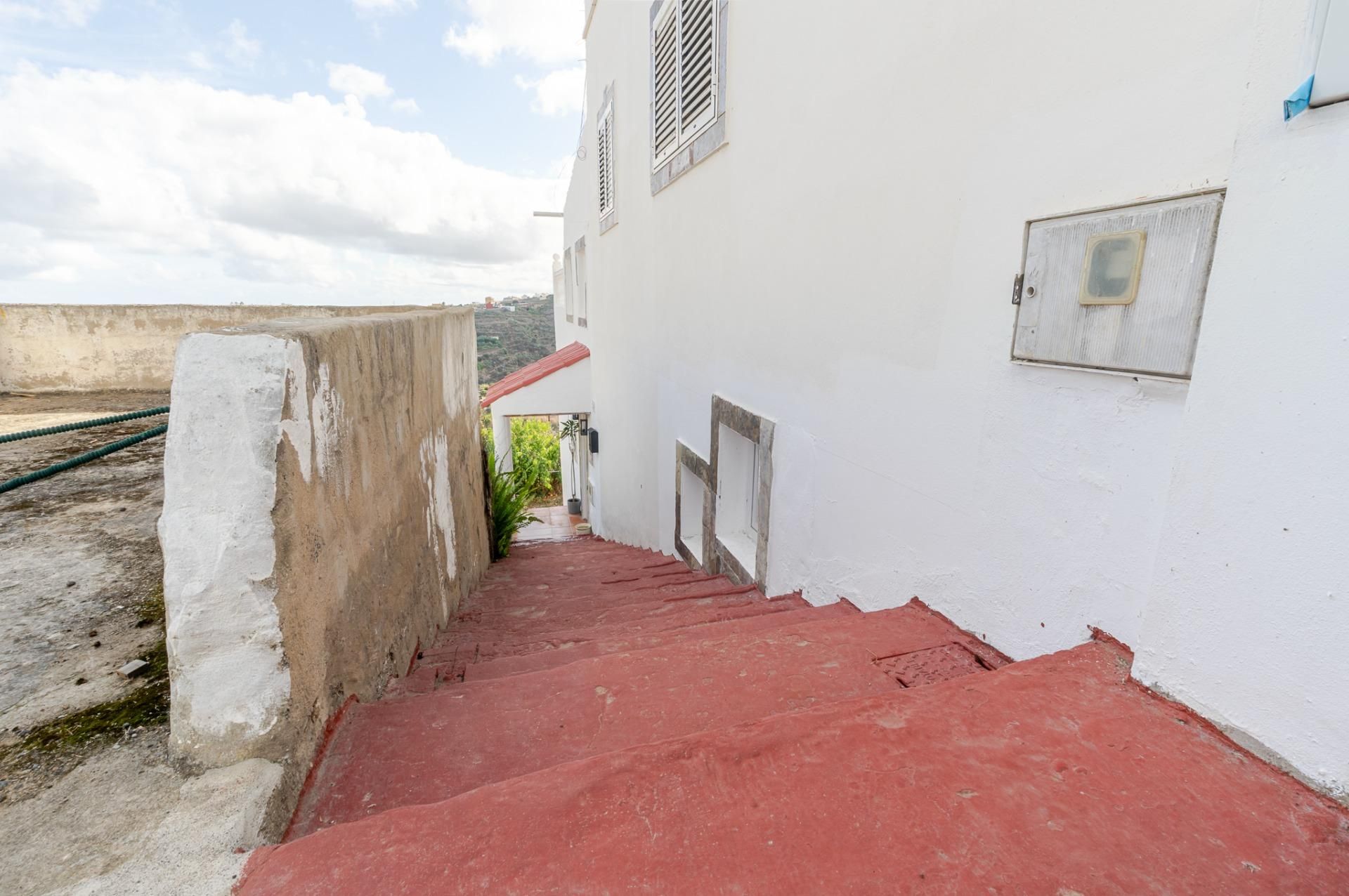 Vista exterior de Casa adosada en venta en Santa María de Guía de Gran Canaria con Jardín privado, Terraza y Trastero